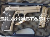 Beretta FS 92 İnox etiketi üstünde