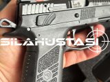 Cz P 07 Sıfır etiketleri üzerinde