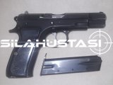 RUHSATLI,SIFIR AYARINDA KUTUSUNDA,İLK ELDEN ÇOK AZ KULLANILAN 1995 MODEL ORJİNAL SİYAH CZ 75 B